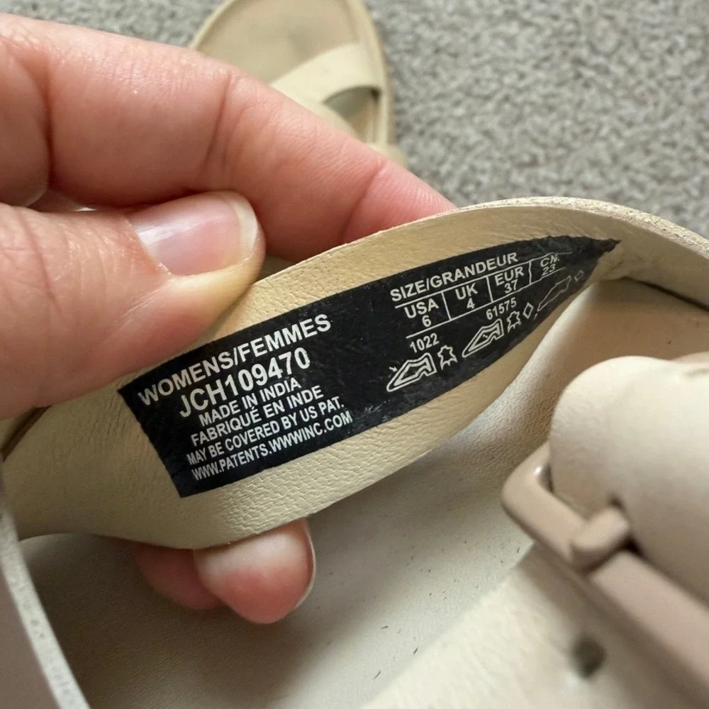 Chaco Townes Sandals Womens 6 Cream White Hiking Leather Comfort Gorpcore